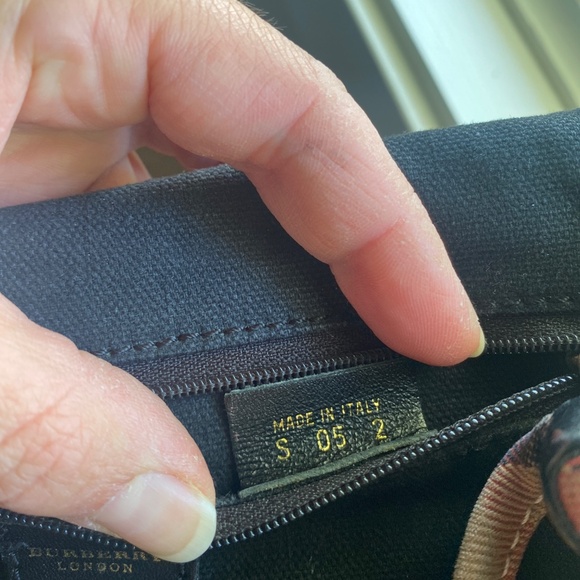 Burberry London Nova Check Trimmed shoulder bag - Picture 9 of 9